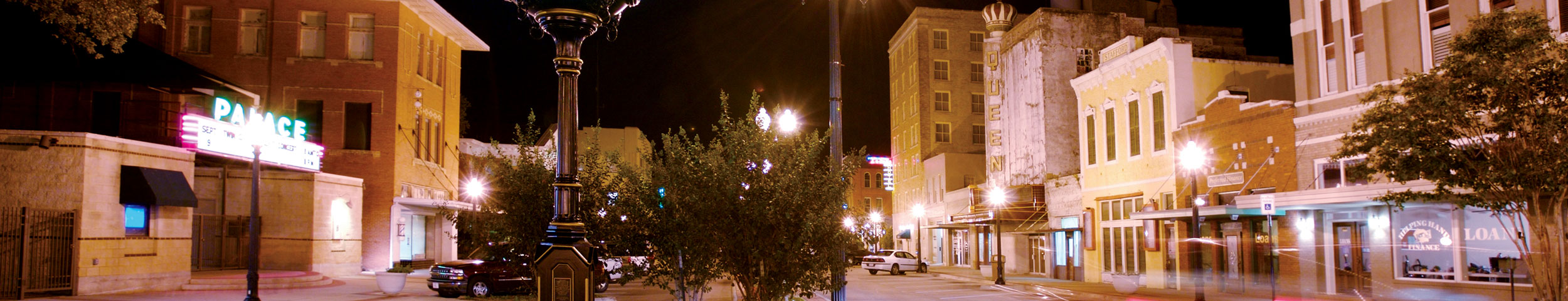 Downtown Bryan at night
